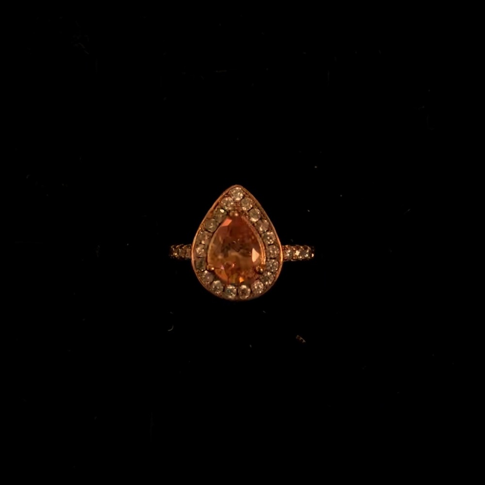 Fragrant Jewels Pear Ring